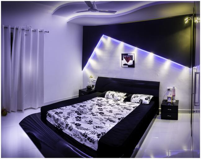 luxusní ložnice s osvětlením
